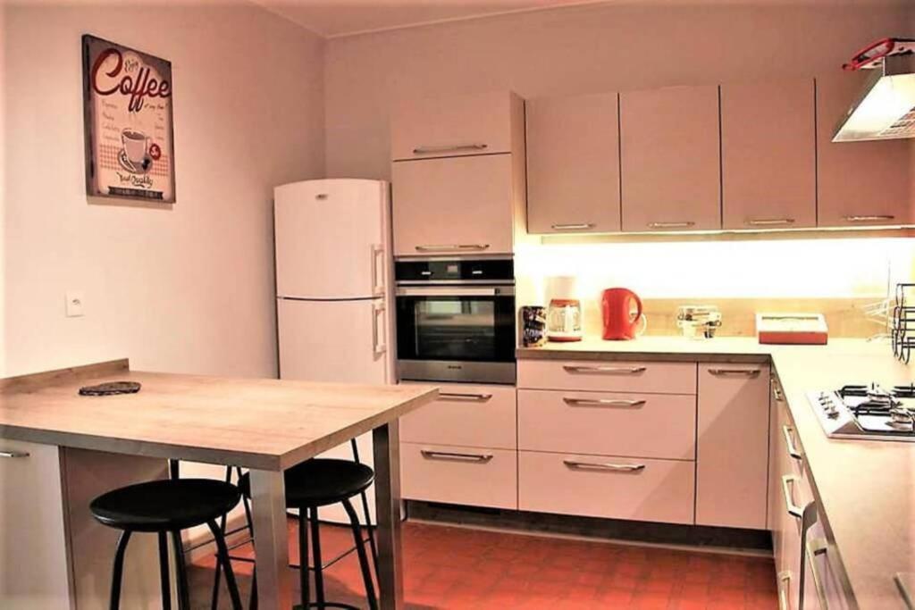 Maison De Charme En Perigord 10 Personnes La Maison D'Albertine Peyrillac-et-Millac Exteriör bild